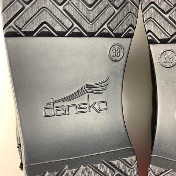 🎉SOLD🎉Dansko Size 38 Leather Black Brown Clogs - Picture 5 of 8